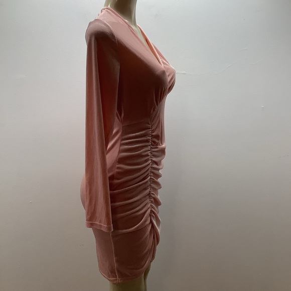 Sexy Size Large Long-Sleeve Pink V-Neck Ruched Bodycon Dress. Preloved - Picture 4 of 6